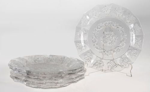 Cinco platos de cristal prensado, España, ffs. S. XIX
