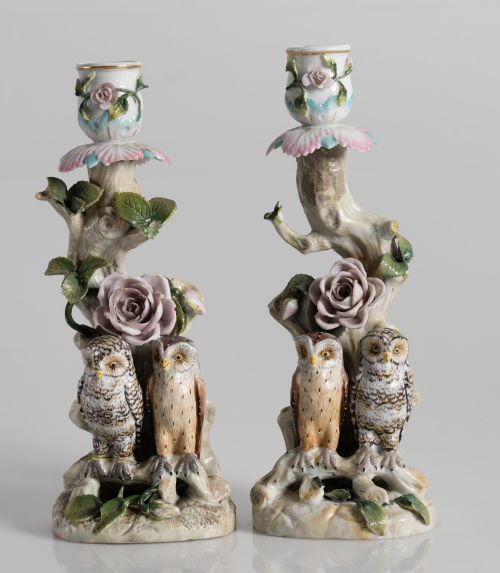 Pareja de candeleros siguiendo modelos de Ernst Bohne Sohne