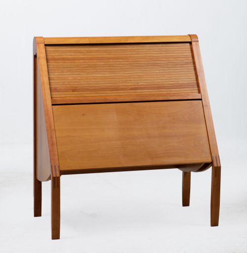 Escritorio "Compass" diseño de Pedro Miralles Claver c.199