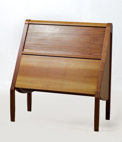 Escritorio "Compass" diseño de Pedro Miralles Claver c.1990