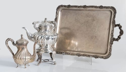 Tetera con mantenedor y cafetera de plata española, ley 916