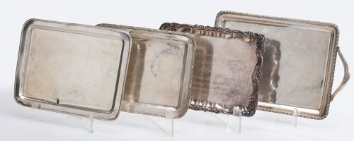 Lote de cuatro bandejas de plata española, ley 916, S. XX