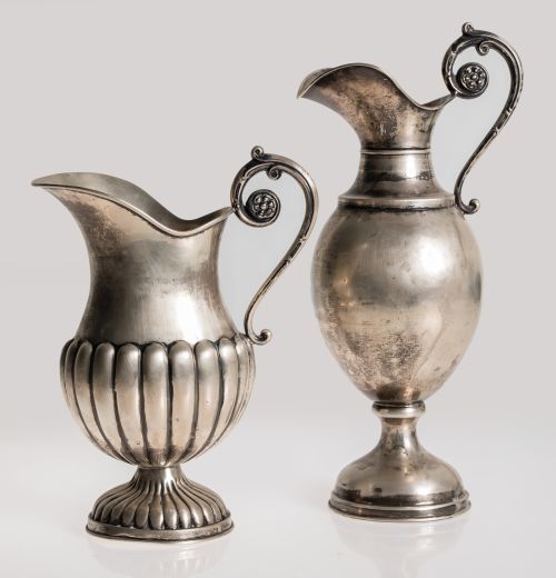 Jarra de plata contrastada ley 925 de estilo imperio, Españ