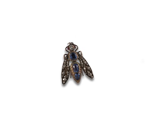 BROCHE INSECTO CON ZAFIROS Y DIAMANTES