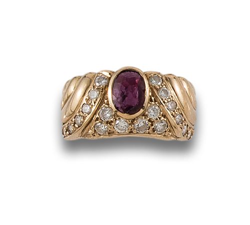 SORTIJA DE ORO CON RUBI Y BRILLANTES 