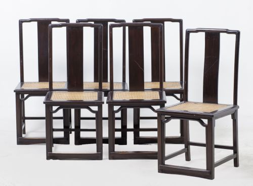 Seis sillas chinas siguiendo modelos antiguos
