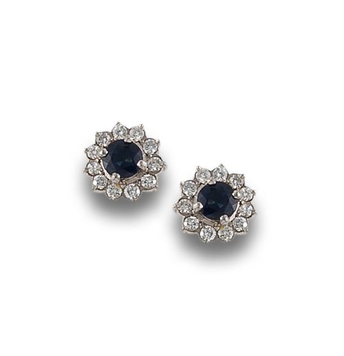 WHITE GOLD EARRINGS WITH SAPPHIRES AND DIAMONDS
