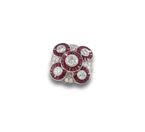 ART DECO PLATINUM RING WITH DIAMONDS AND RUBIES