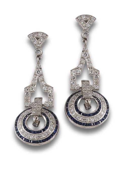 ART DECO STYLE PLATINUM EARRINGS WITH DIAMONDS AND SAPPHIRE