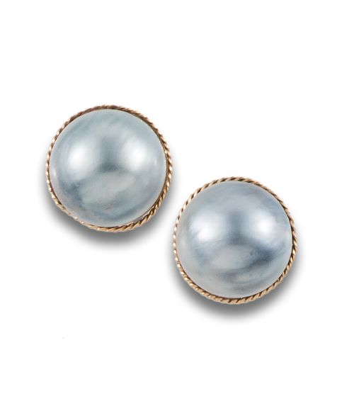 PENDIENTES CON PERLAS MABE Y ORO AMARILLO