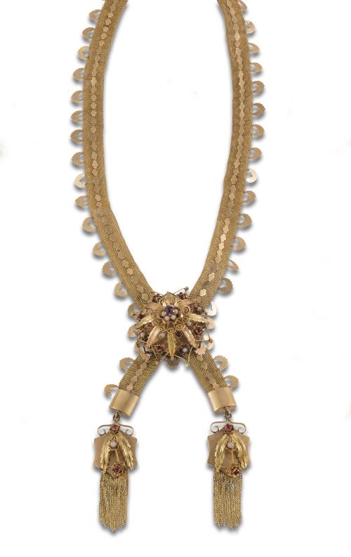 COLLAR ISABELINO DE ORO 