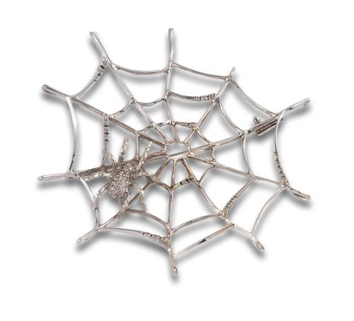 BROCHE DE ORO BLANCO DE 19K TELA DE ARAÑA.