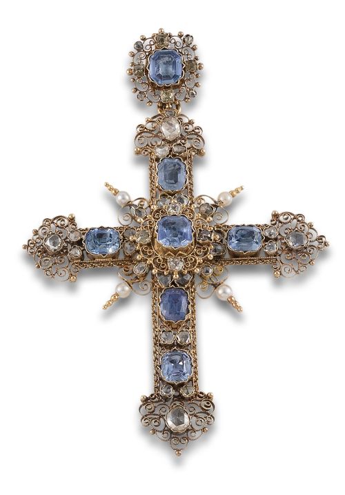 CRUZ EN FILIGRANA DE ORO Y ZAFIROS