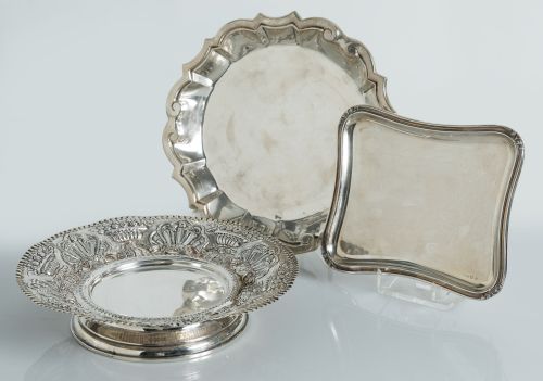 Lote de salvilla, centro de mesa y bandeja plata española,
