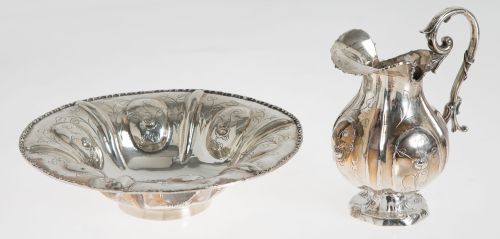 Aguamanil y jofaina de plata española ley 916, S. XX