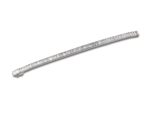 RIVIÈRE PLATINUM AND DIAMONDS BRACELET