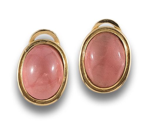 PAREJA DE PENDIENTES DE ORO Y RODOCROSITAS