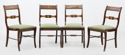 Cuatro sillas de estilo regency, S. XX