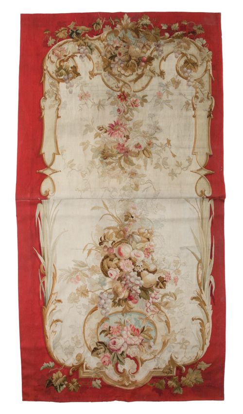 Tapiz de estilo Aubusson con decoración vegetal y de frutos