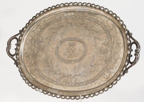 Bandeja de metal plateado, manufactura de Odiot, París, S.