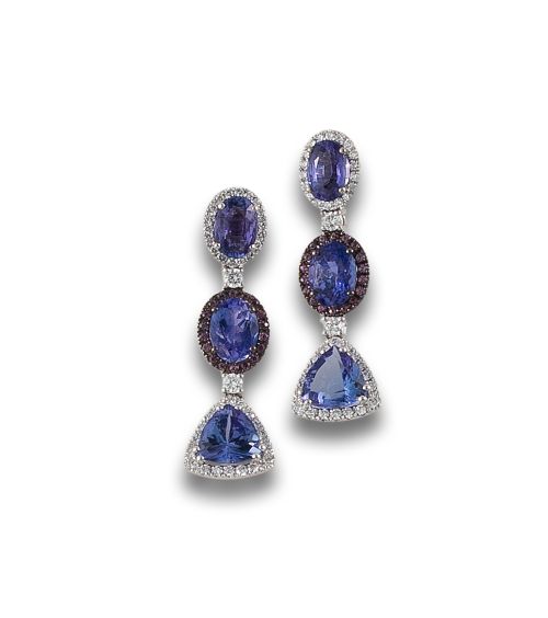 LONG EARRINGS IN WHITE GOLD, TANZANITES AND DIAMONDS