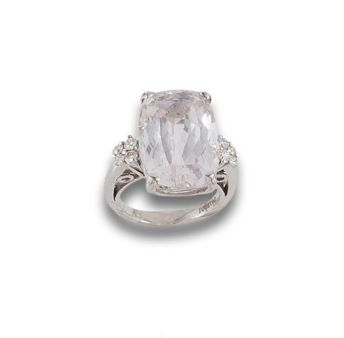 SORIJA DE ORO CON KUNZITA Y DIAMANTES