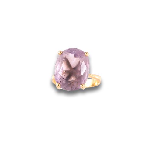 SORTIJA DE ORO CON AMATISTA SINTETICA