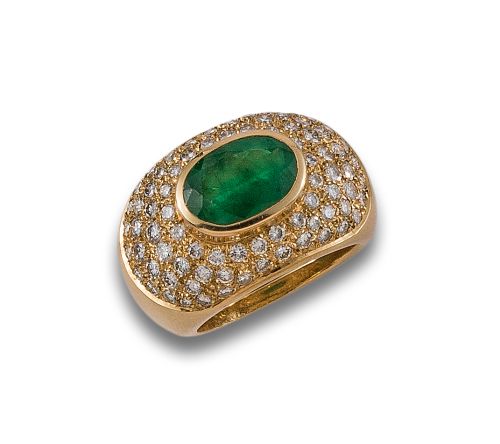 SORTIJA DE ORO CON ESMERALDA Y DIAMANTES