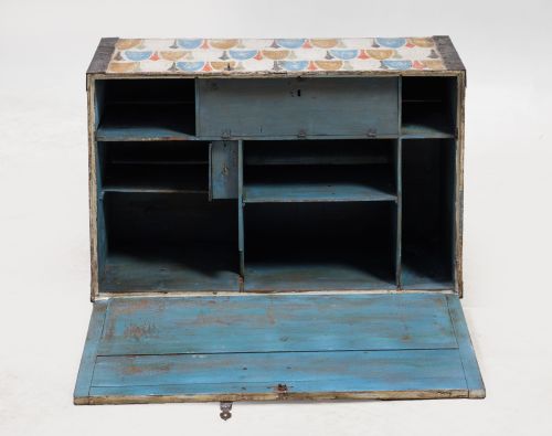 Bargueño policromado simulando antiguedad, S. XX