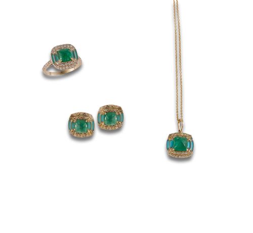 CONJUNTO COLLAR, SORTIJA Y PENDIENTES EN ORO DE 18K CON ESM