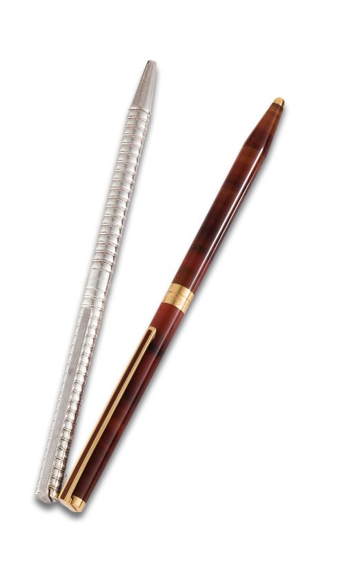 CONJUNTO DE DOS BOLIGRAFOS DUPONT.