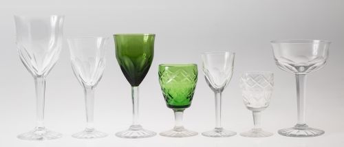 Juego de copas de cristal soplado y tallado, S. XX