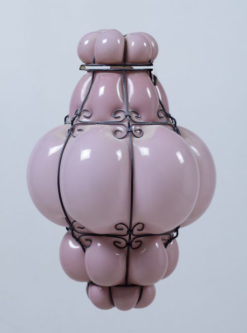 Farol según modelo mallorquín de cristal malva soplado y me