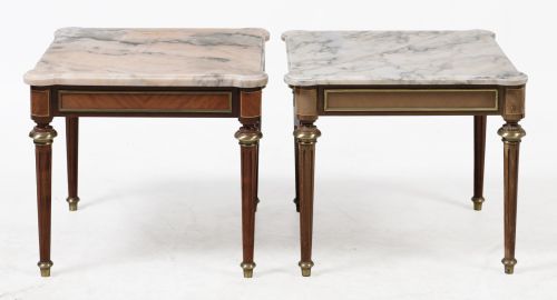 Pareja de mesas auxiliares de estilo Luis XVI, S. XX