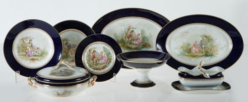 Vajilla de porcelana siguiendo modelos de Sèvres, S. XX