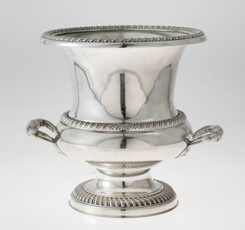 Cubitera de metal plateado, S. XX