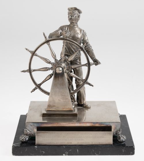 "Marino", figura de plata contrastada, S.XX