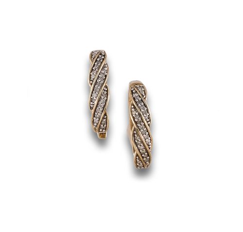 PENDIENTES CRIOLLAS DE 9K Y DIAMANTES