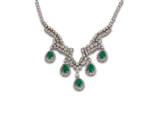 GARGANTILLA DE ORO BLANCO, ESMERALDAS Y DIAMANTES 