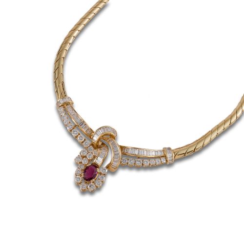 GARGANTILLA EN ORO AMARILLO CON DIAMANTES Y RUBI