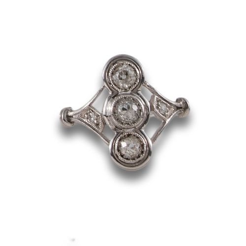 SORTIJA LANZADERA DE PLATA CON TRES DIAMANTES