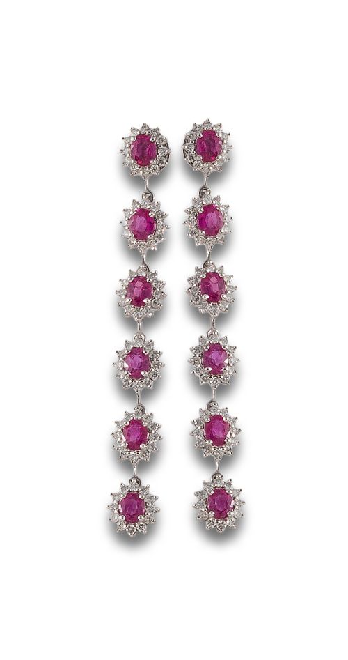 PENDIENTES LARGOS DE DIAMANTES Y RUBIES