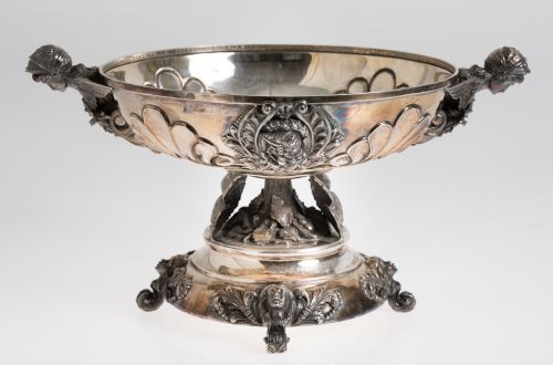 Centro de mesa de estilo neoclásico, S. XX