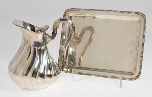 Jarra de agua de plata española ley 916, S. XX