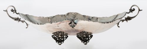 Centro de plata con asas ley 800, S. XX