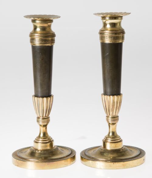 Pareja de candeleros de estilo Imperio, Francia, pps. S. XX