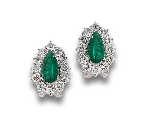 PENDIENTES DE ORO BLANCO CON ESMERALDA Y DIAMANTES
