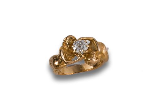 SORTIJA MODERNISTA EN ORO AMARILLO CON DIAMANTE