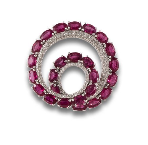 SORTIJA "DUBAI" ORO RUBIES Y BRILLANTES DE LISI FRACCHIA