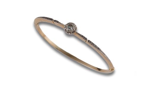 PULSERA DE PRINCIPIOS DEL S. XX EN OA CON DIAMANTES